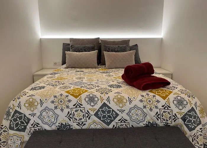 Apartaments Apturvic En El Centre Historic